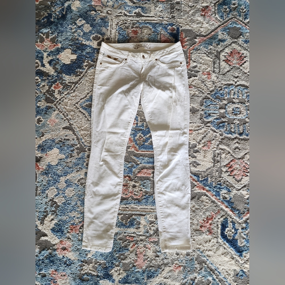 White jeans - Picture 6 of 7